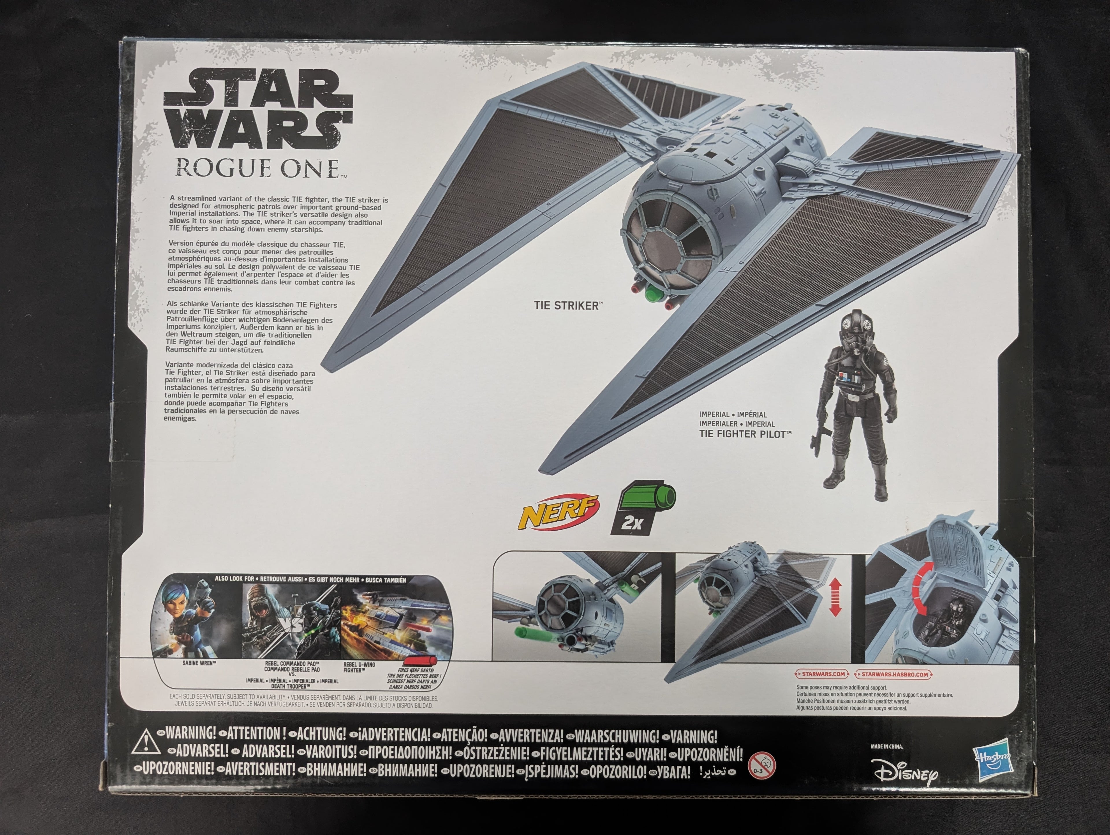 Tie Striker + Imperial Tie Fighter Pilot (B7105)