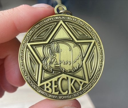 Médaille collector - face Becky